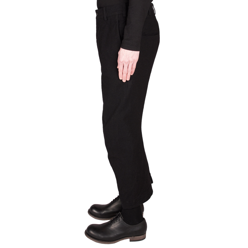https://suspensionpoint.ca/cdn/shop/products/Curve-Cropped-Pants-F28B-3_850x.png?v=1520116531